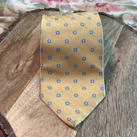 BROOKS BROTHERS Men silk Tie Graphic Rounds Floral Print Blue Multicolor $88 NEW - Picture 4 of 12